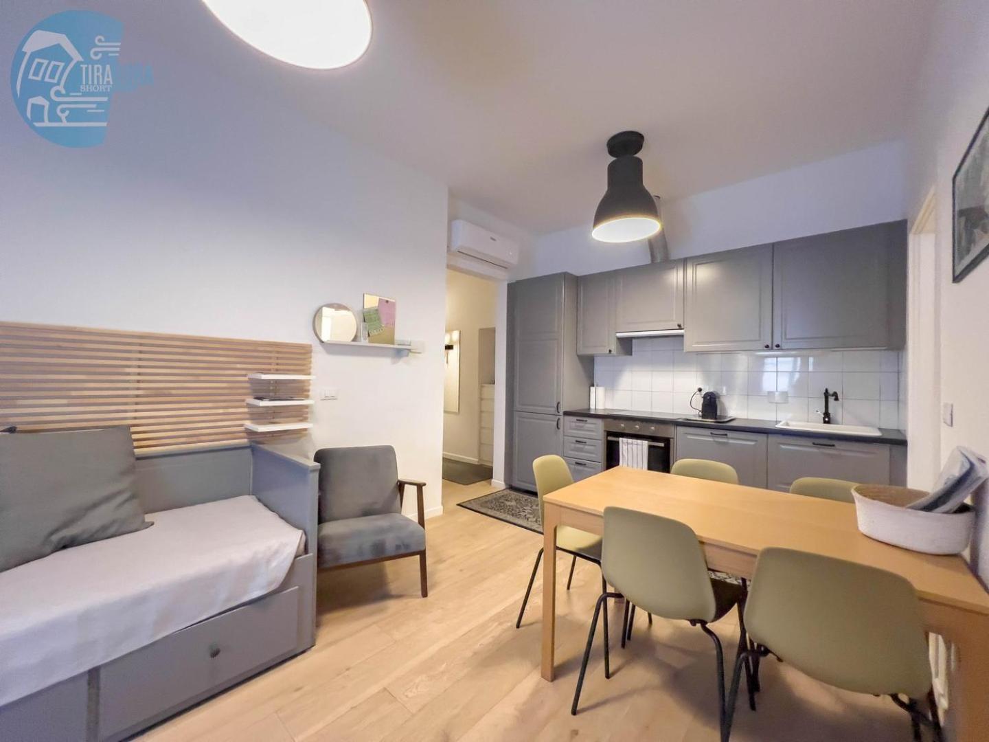 Imbriani 4S Tirabora Short Rent Apartment Триест Екстериор снимка