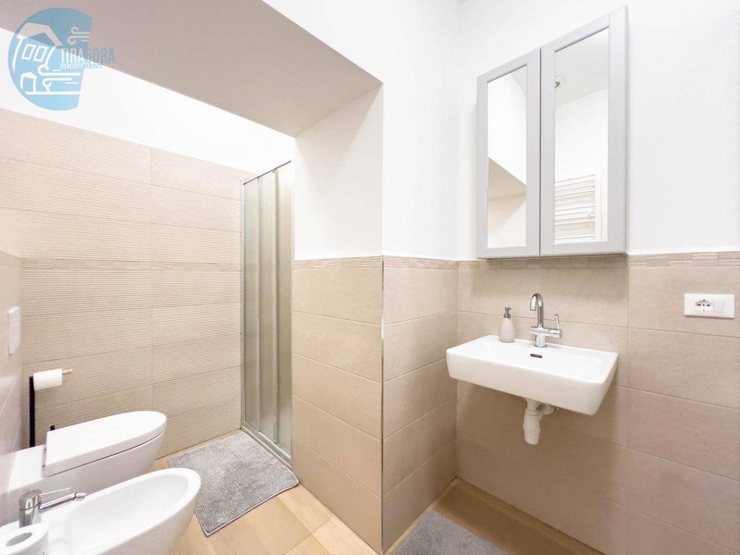 Imbriani 4S Tirabora Short Rent Apartment Триест Екстериор снимка